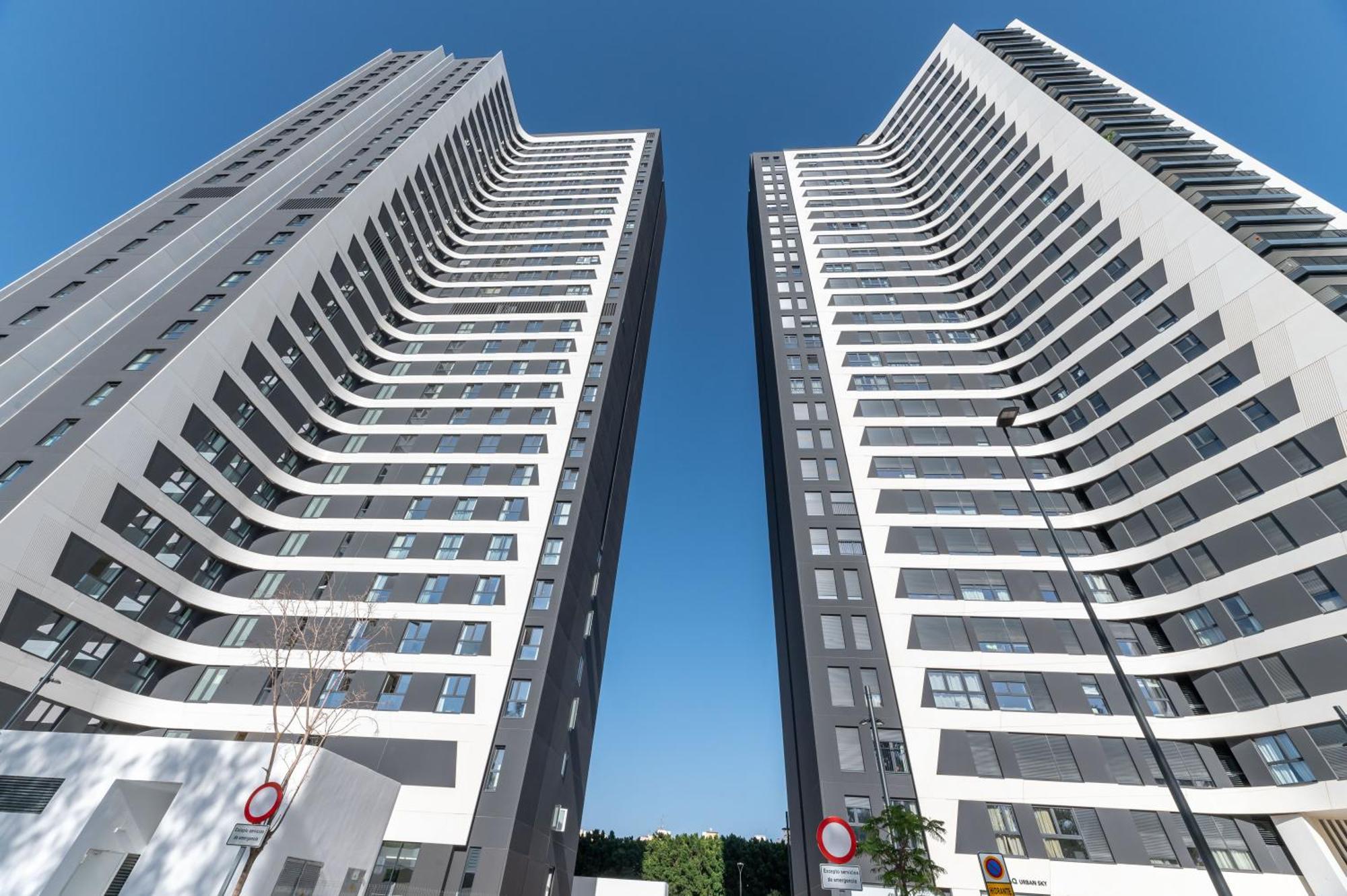 Xpce Urban 10 Skyline - Parking Free Appartamento *